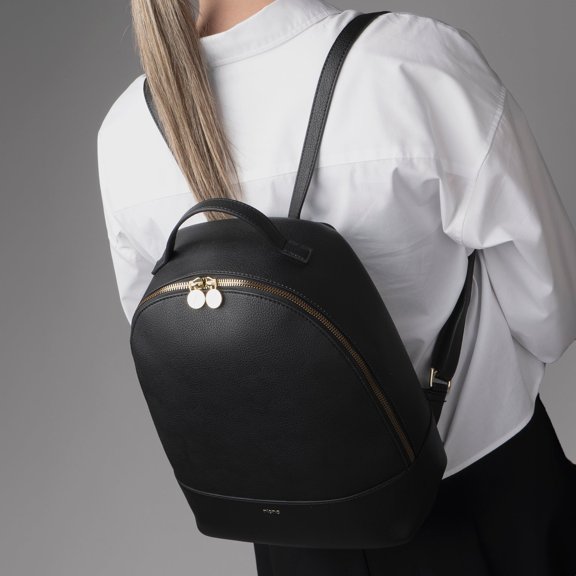 Valencia Medium Backpack