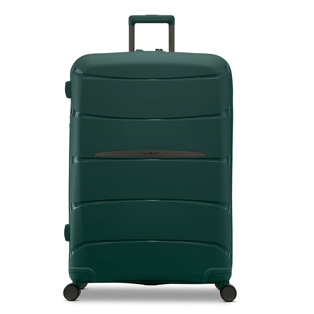 Outline Pro Hardside 29" Luggage