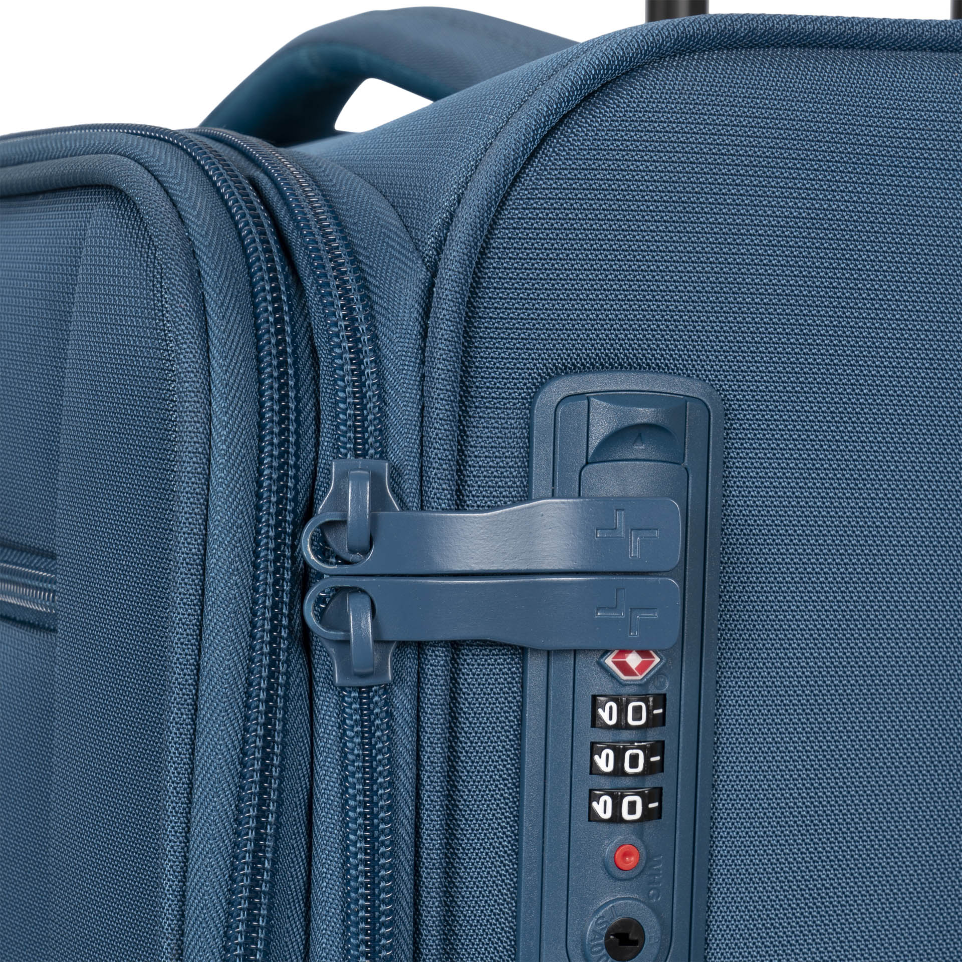 Verona Softside 26.5" Luggage