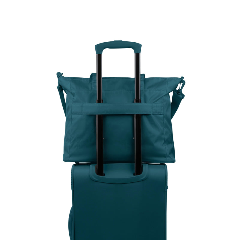 
        Shop Bentley Blue Tracker Verona Tote Bag in Canada at only $79.99 35th look
      