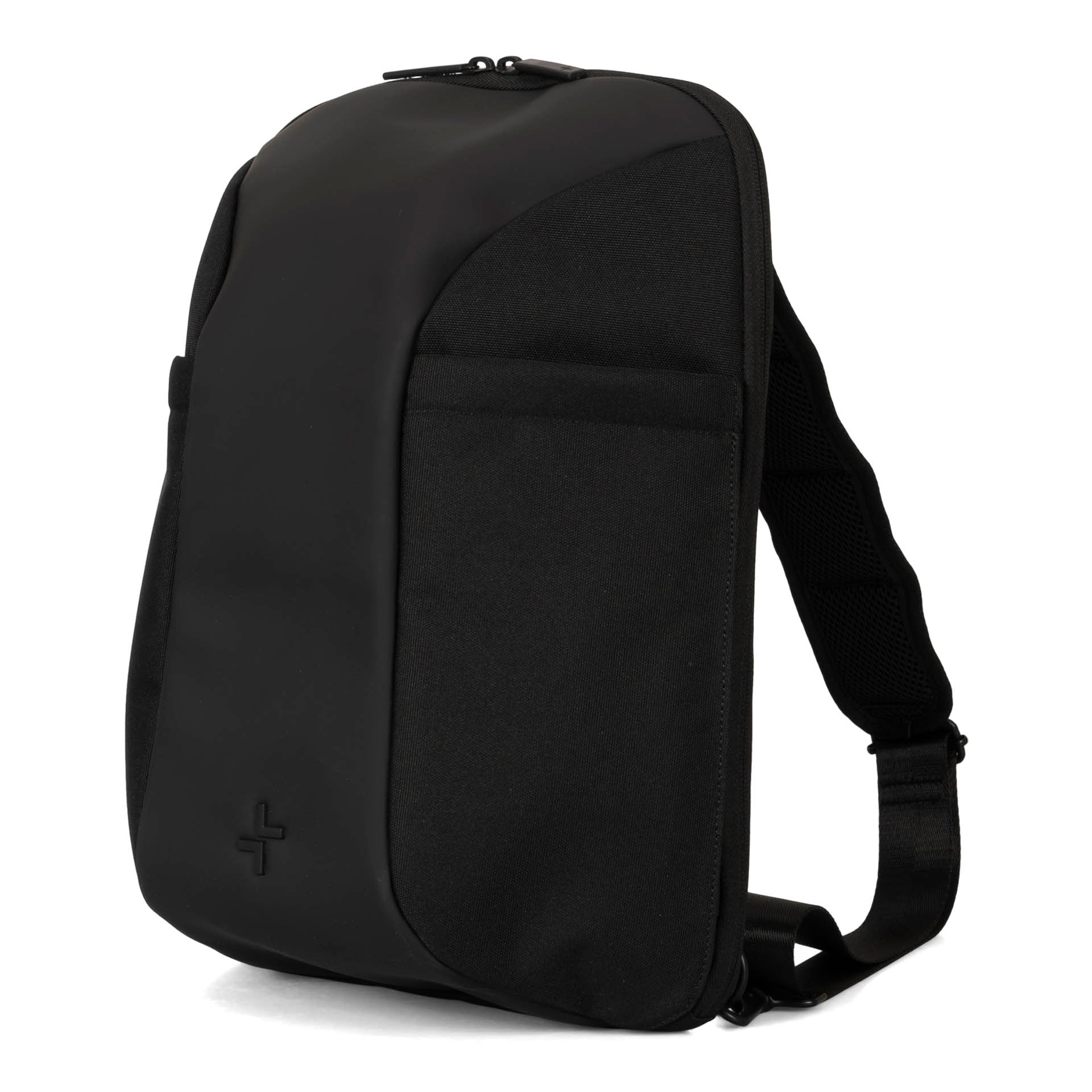 Tracker store for backpack