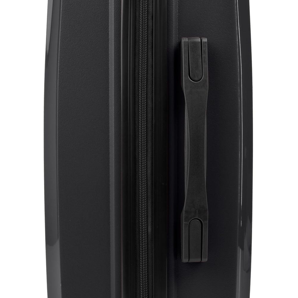 Tracker Dynamo DLX Carry-on