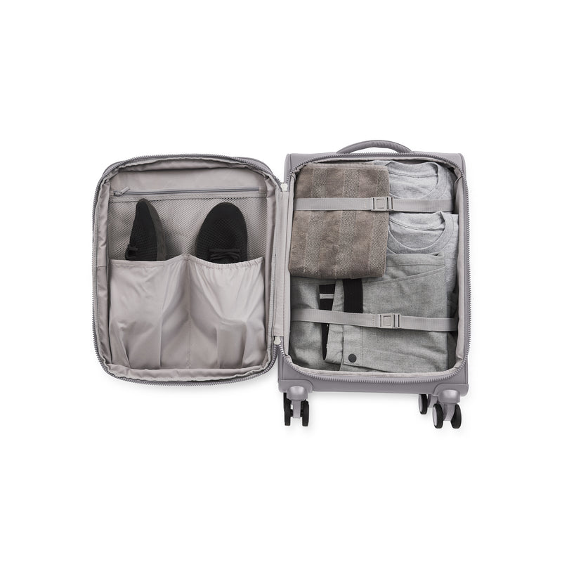 
        Shop Bentley Gris Ensemble de 3 valises Bugatti Amsterdam in Canada at only $500.00 6th look
      