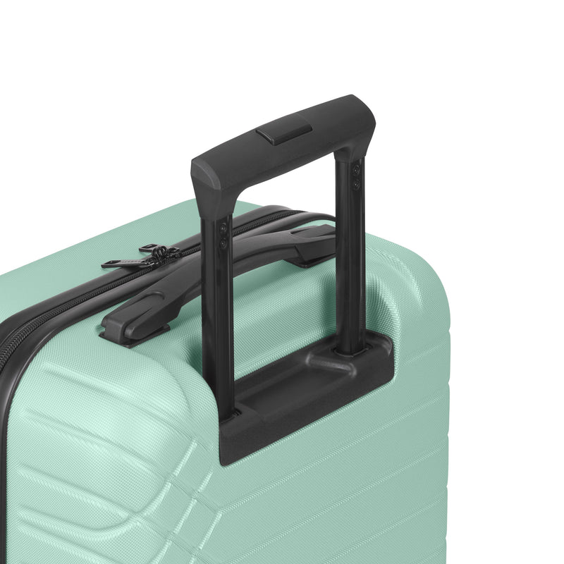 
        Shop Bentley Vert M Ensemble de 2 valises Bugatti Mecca in Canada at only $399.99 63rd look
      