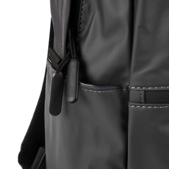 Tracker Everyday Backpack