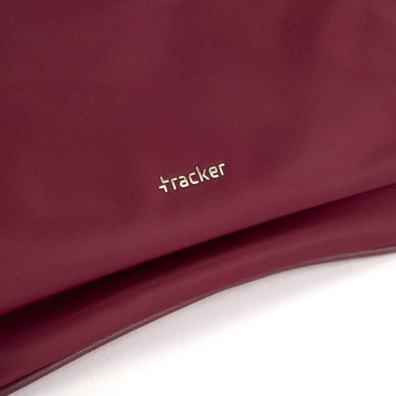 Portefeuille à rabat Tracker Luxelite Wristlet