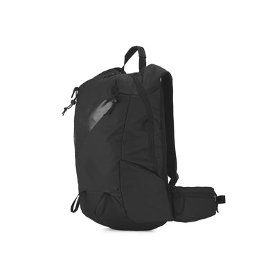 Shop Bentley Noir Sac à dos de plein air KB Sports Rogers in Canada at only $129.99 2nd look