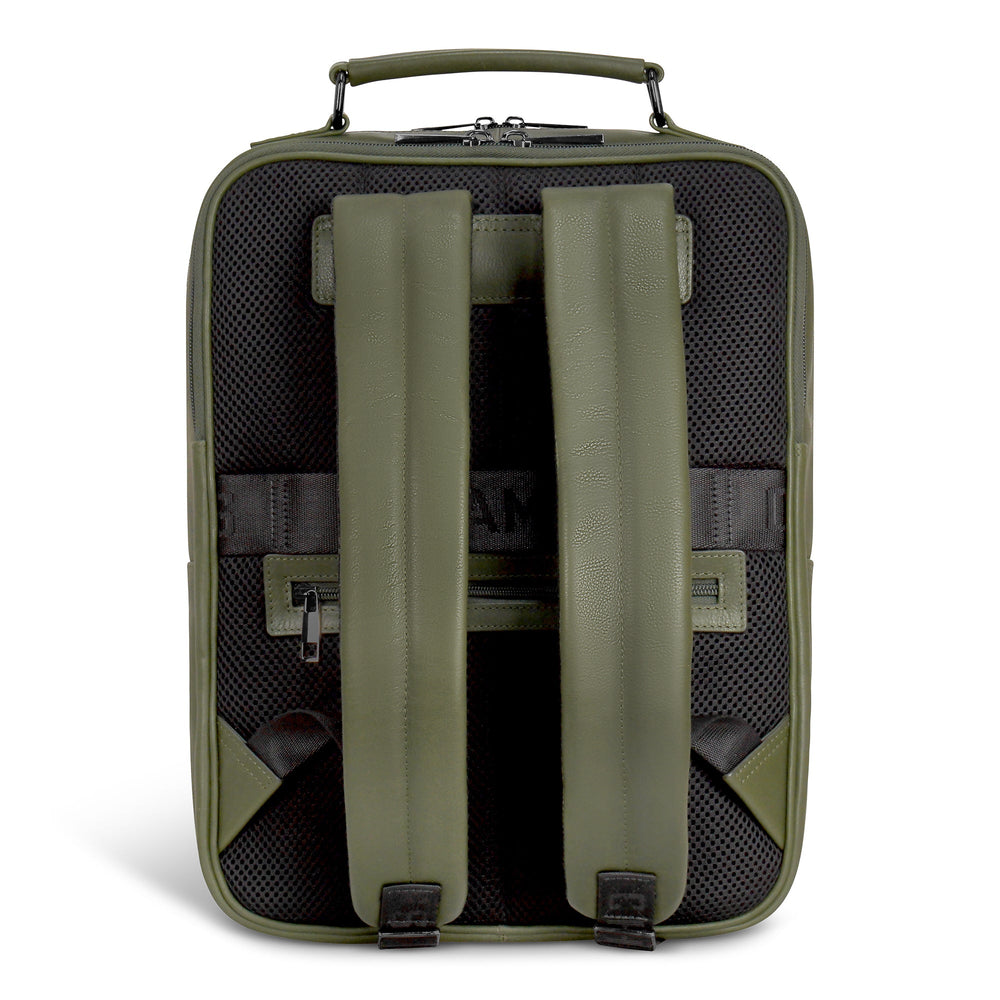 Champs Onyx Leather Compact Backpack