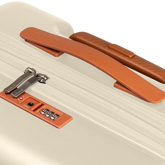 Champs Vintage II Check-in Medium