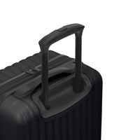 
                      Shop Bentley Black Bugatti Tokyo 2 Piece Set in Canada at only $167.99 6th look
                    
