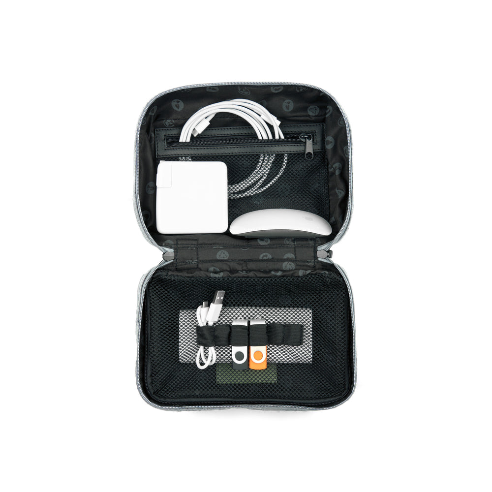 Bugatti Reborn Multifunction Case