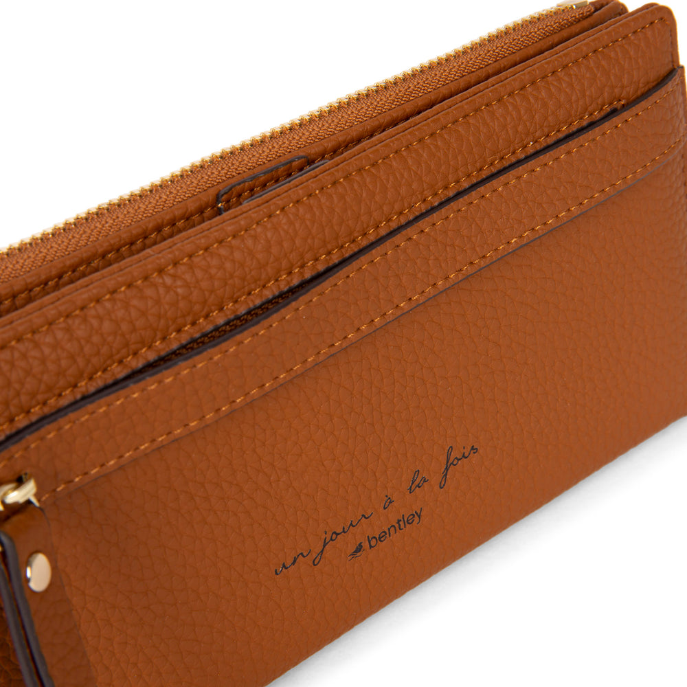 Un jour à la fois Slim Bifold Wallet - Bentley