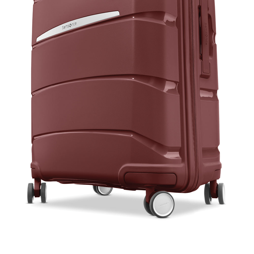 Outline Pro Hardside 20" Carry-on - Bentley